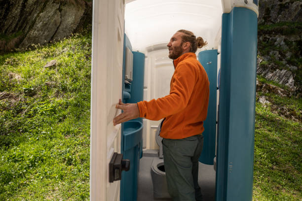 Best Temporary restroom rental  in Roselawn, IN
